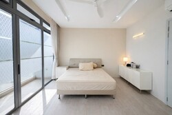 Sturdee Road (D8), Terrace #533418881